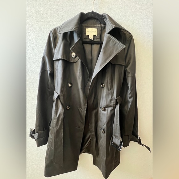 Super cute White House Black Market black “satiny” trench coat - Picture 2 of 5